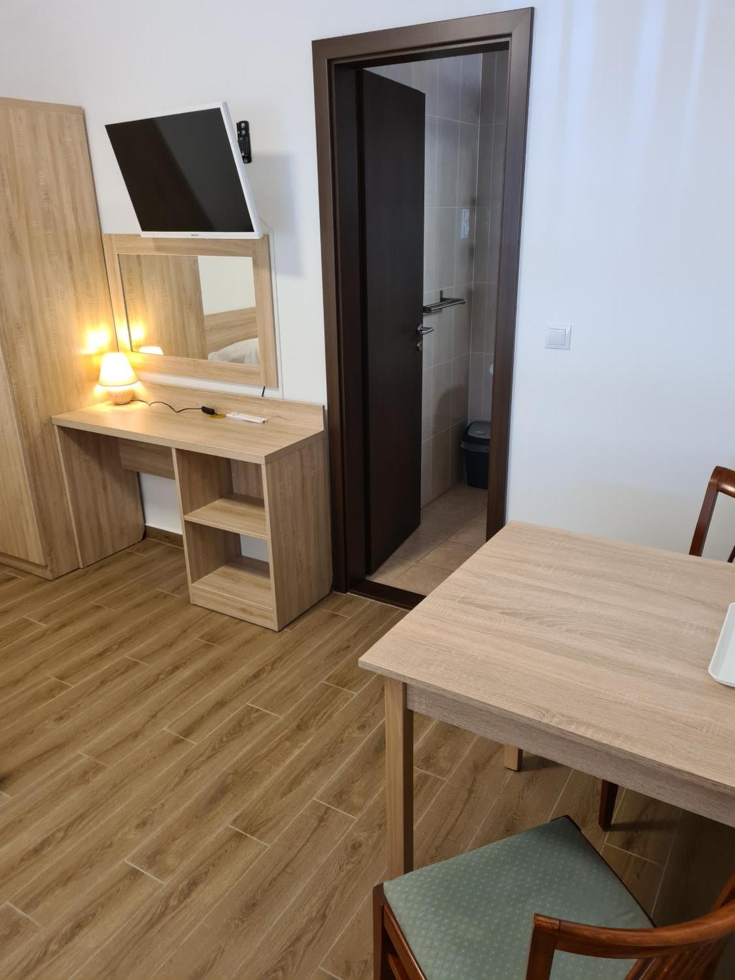 Tancsics Vendeghaz Hotel Siófok Cameră foto