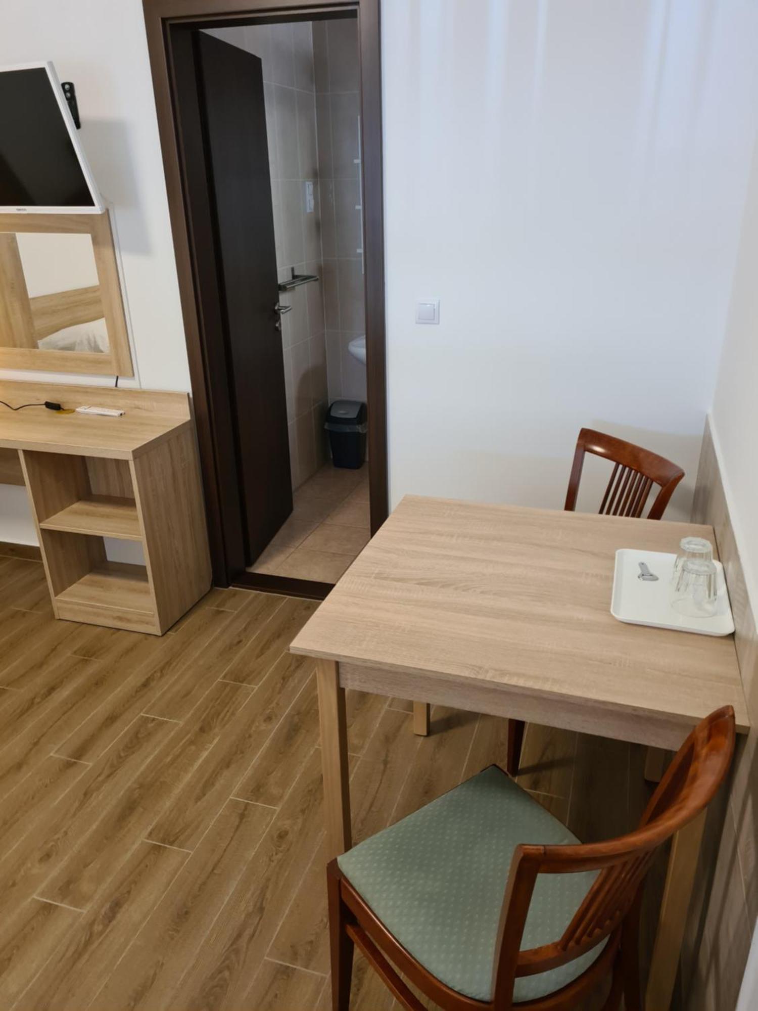 Tancsics Vendeghaz Hotel Siófok Cameră foto